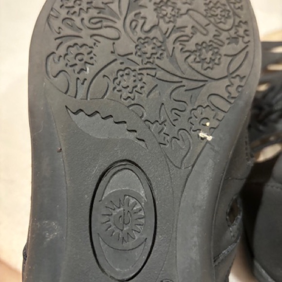 Earth Spirit Women’s Size 10 Shoe in Black - Picture 2 of 5